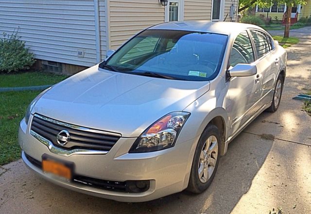 2007 Nissan Altima Hybrid Grey Silver Low Miles Clean Title