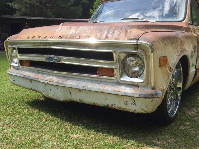 1968 chevy truck tailgate