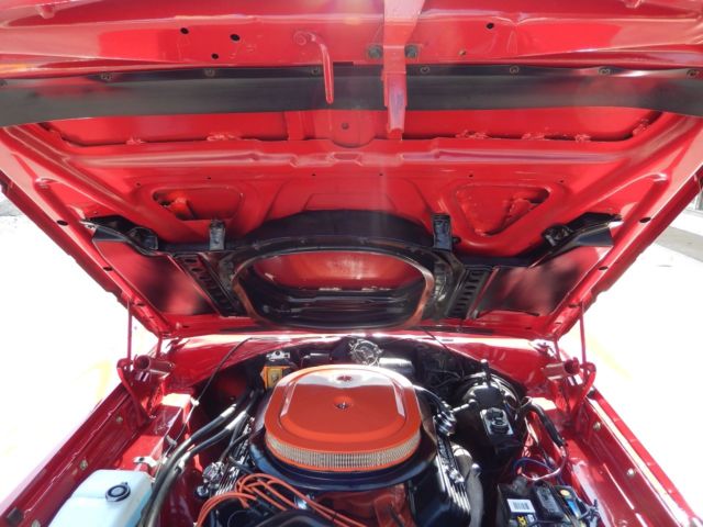 1969 Plymouth GTX R6 red 440 N96 Air Grabber hood 3.55 Sure Grip