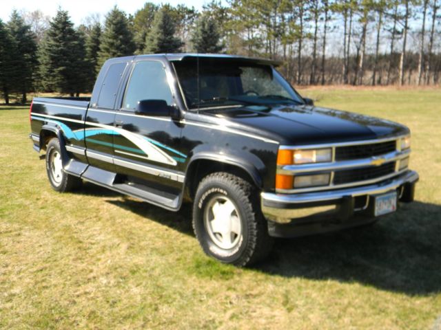1996 Chevrolet 1500 Silverado,6.5L Detroit Turbo Diesel,4X4,Low Miles 1996 Chevy 1500 6.5 Turbo Diesel
