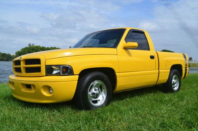 1999 Dodge Ram 1500 5.9 V8 SPORT Rumble Bee Clone Custom Florida truck