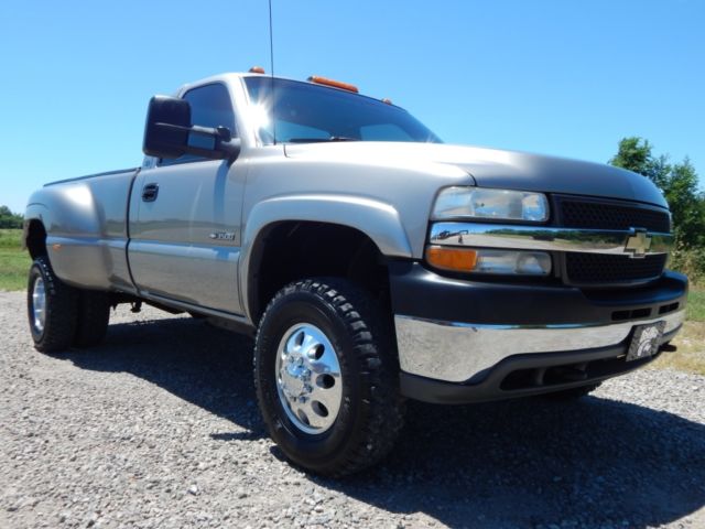 2002 Chevy 3500, Reg Cab Dually, 8.1 L With Allison