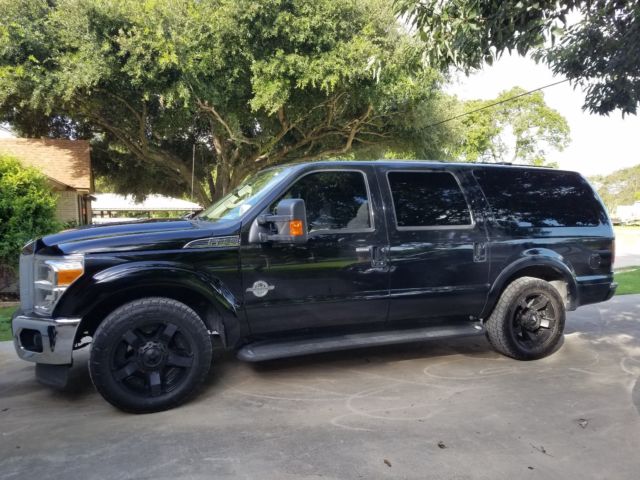 2004 Ford Excursion With 2015 Front End Conversion