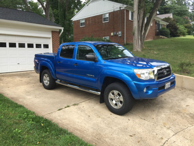 2007 Toyota Tacoma Double Cab V6 4WD SR5 - Clear Title - No Accidents
