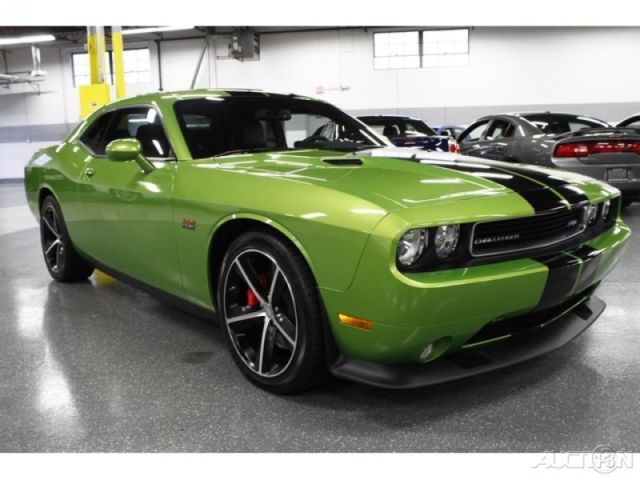 2011 Dodge Challenger Srt8 392 Only 900 Certified Miles Rare Green With