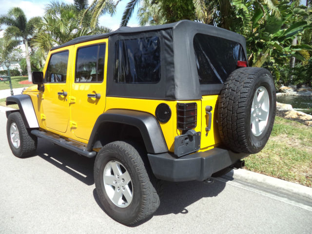 2011 jeep wrangler soft top
