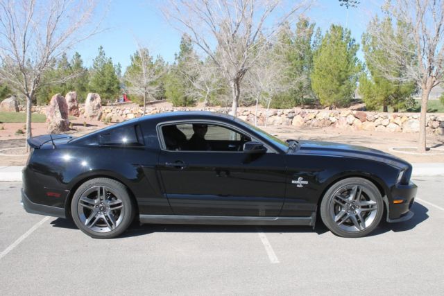 2011 SVT Ford Mustang GT500 Shelby Cobra Coupe 900HP