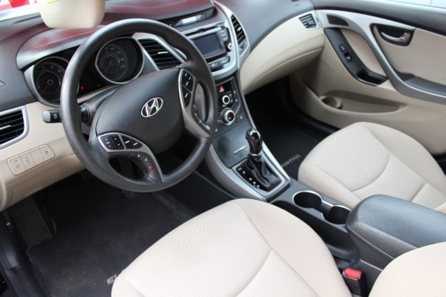 2014 Hyundai Elantra Se Black With Beige Cloth Interior