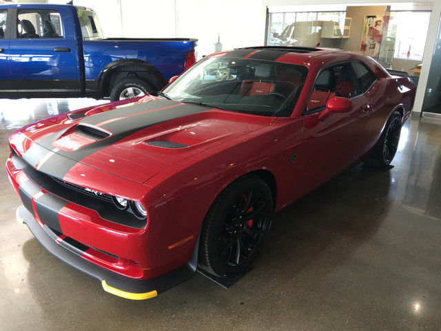 2016 Dodge Challenger Srt Hellcat Redline Red Red Interior