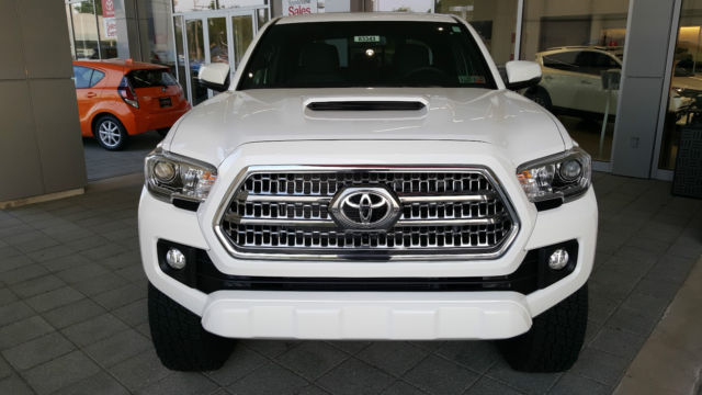 2016 Toyota Tacoma Trd Sport 4x4 Premium And Tech Packages Thompson Crawler