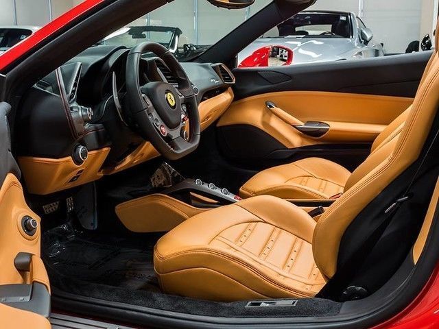 2017 Ferrari 488 Spider Red Tan Classic Tons Of Carbon
