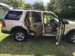 Ford Explorer Xlt V6 Leather Interior