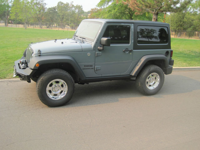 Jk 2 Door 3 Piece Freedom Hardtop Anvil Color Warn Winch