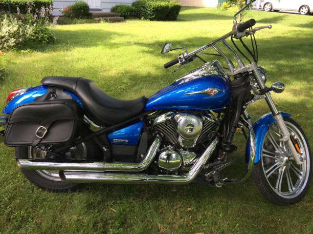 Sweet Blue Vulcan 900 Custom, Sounds Awesome, Guard Low miles, Garaged