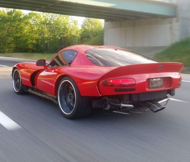 Twin Turbo 97 Dodge Viper Gts