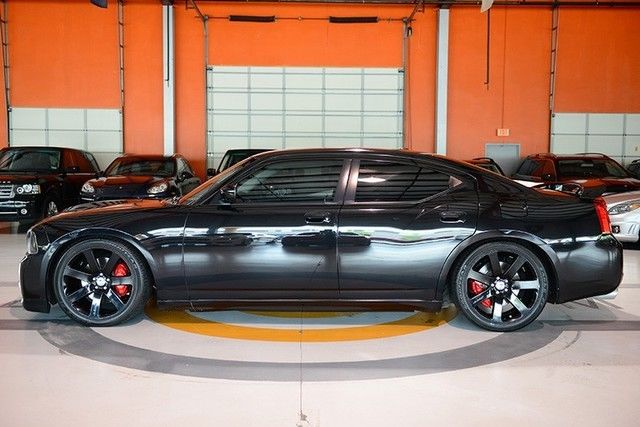 Dodge Charger srt8 Black