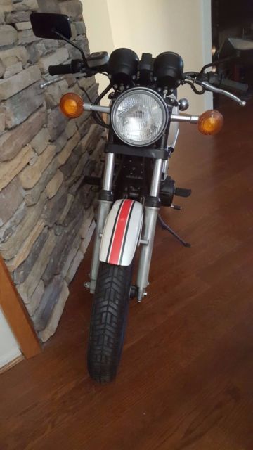 thumbnail image 2 of Yamaha RD400 Daytona Special Tank Decals – 1979 – NOS Style Graphics – Made In USA 2 of 6