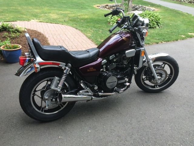 1983 Honda V-45 Magna low miles mint condition