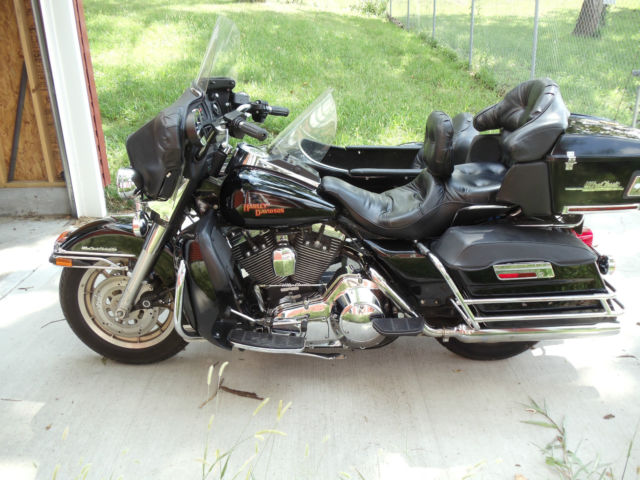 1995 Halrley Davidson Electra Glide Ultra Classic 30th Anniversary with ...