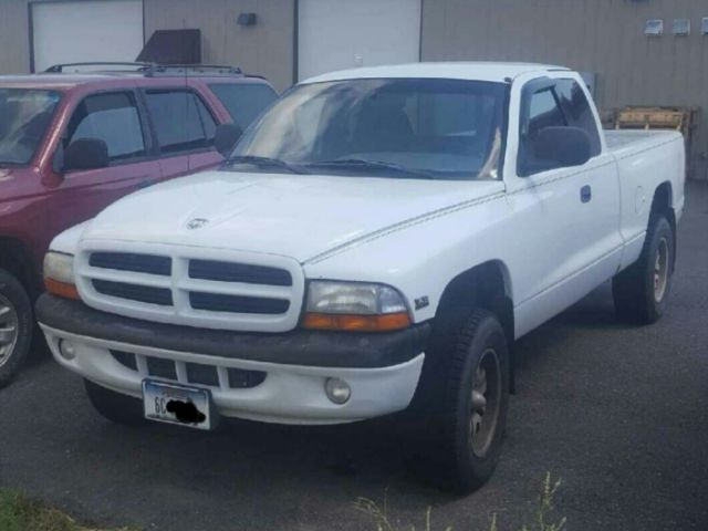 thumbnail image 2 of For 1997-2004 Dodge Dakota 2 Door Extended Club Cab Corners Left & Right 2 of 3