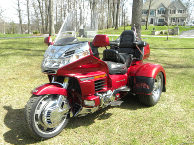 1999 Honda Gold Wing 1500 Motor Trike Mint Condition