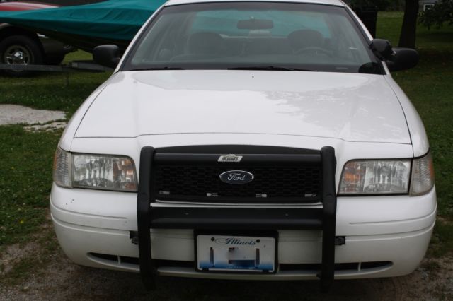 2001 Ford Crown Vic Police Interceptor 5495