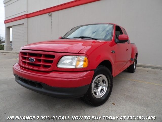 2003 Ford F-150 XL Automatic 4-Door Truck