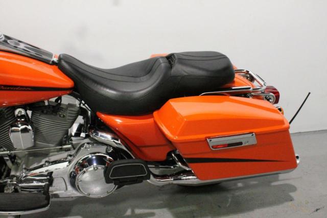 Two-Up Driver & Passenger Seat For Harley Road Glide FLTR (1998-2007) - Black Leather