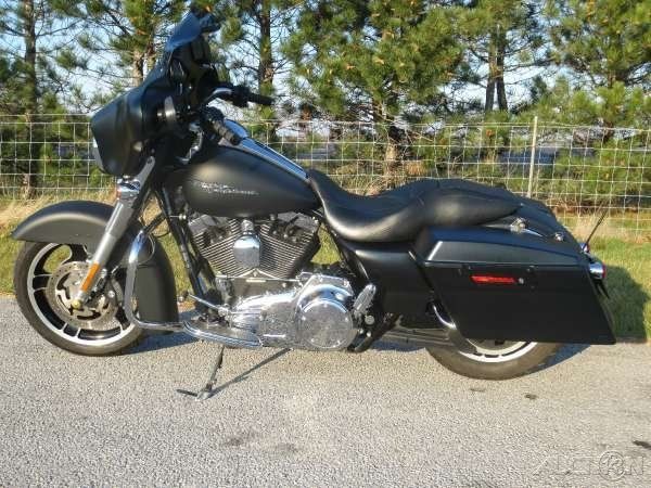 2010 Harley-Davidson Street Glide 611110 Used