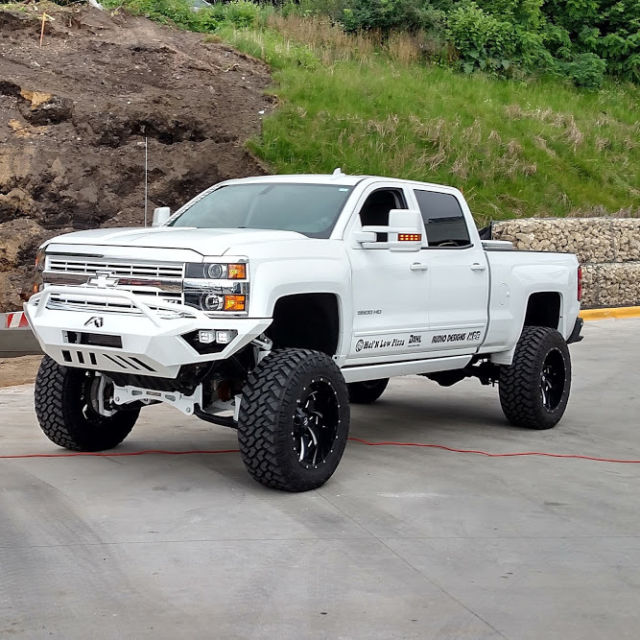 2015 Chevy 2500HD Crew Cab lifted 22's 37's fabfours bumper Edge CTS2 ...