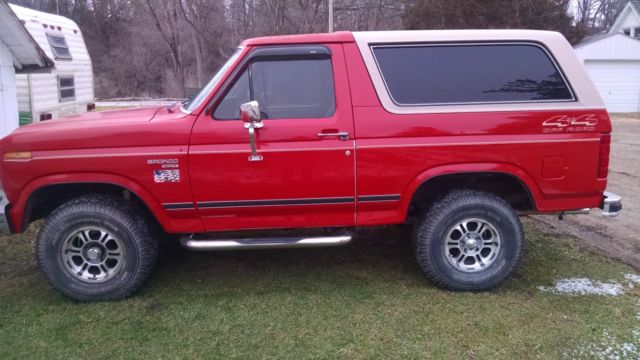 82 ford bronco xlt