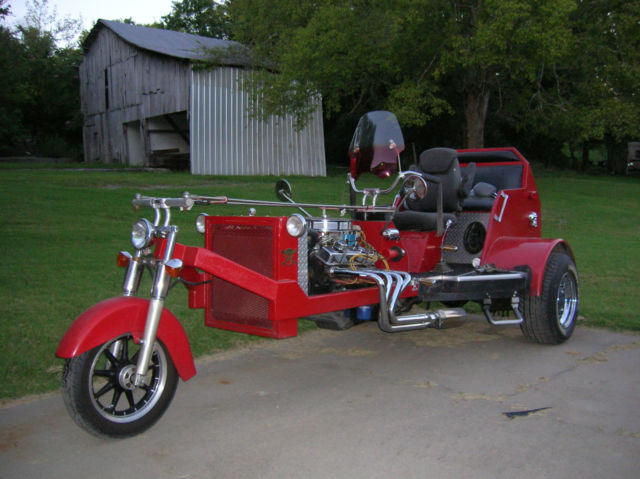 Custom Trike with Harley Davidson Rear End