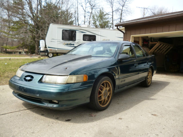 Ford Taurus 1995