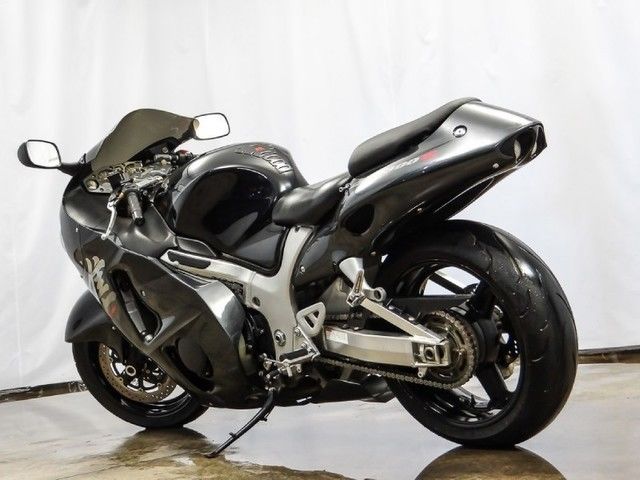 ALL THINGS CHROME Brake Bar Eliminator – Suzuki Hayabusa 1999, Engraved Black Contrast, USA Made